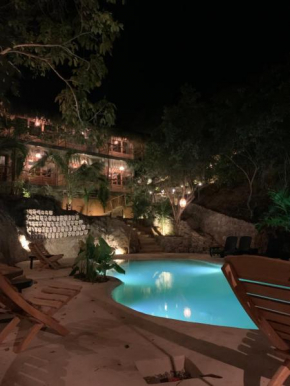 COCOS HOTEL